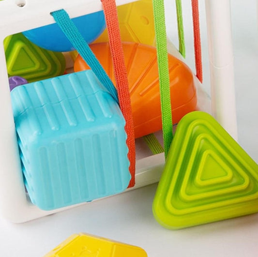 Dažādu faktūru un formu sensorie elementi bērnu attīstībai. 