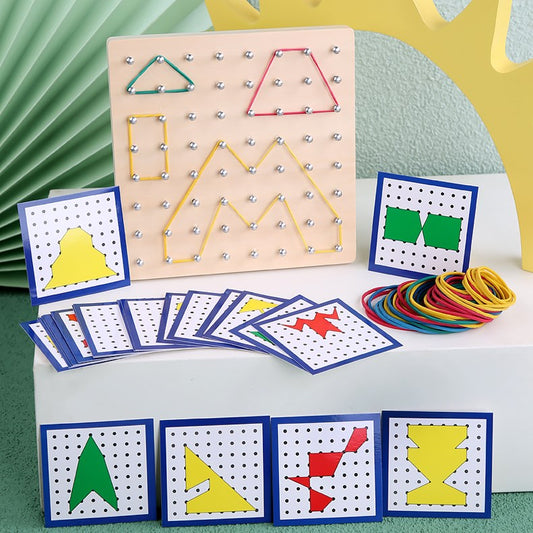Koka ģeometrijas dēlītis ar dažādu krāsu gumijām bērnu loģiskās domāšanas un motorikas attīstīšanai
